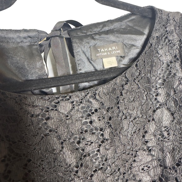 TAHARI LACE OVERLAY SWING DRESS SIZE 4 - Picture 6 of 6